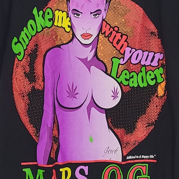 Purple Alien Lady Mars OG Shirt Size M 420 Unisex Smoke One of a Kind - Picture 3 of 5